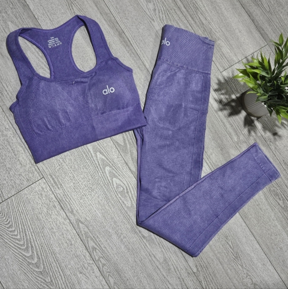 ALO Yoga Purple Ribbed Seamless Leggings & Sports Bra Set